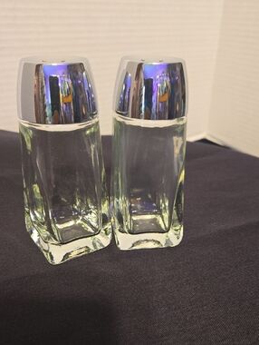 Clear Glass Salt & Pepper Set with Silver Caps